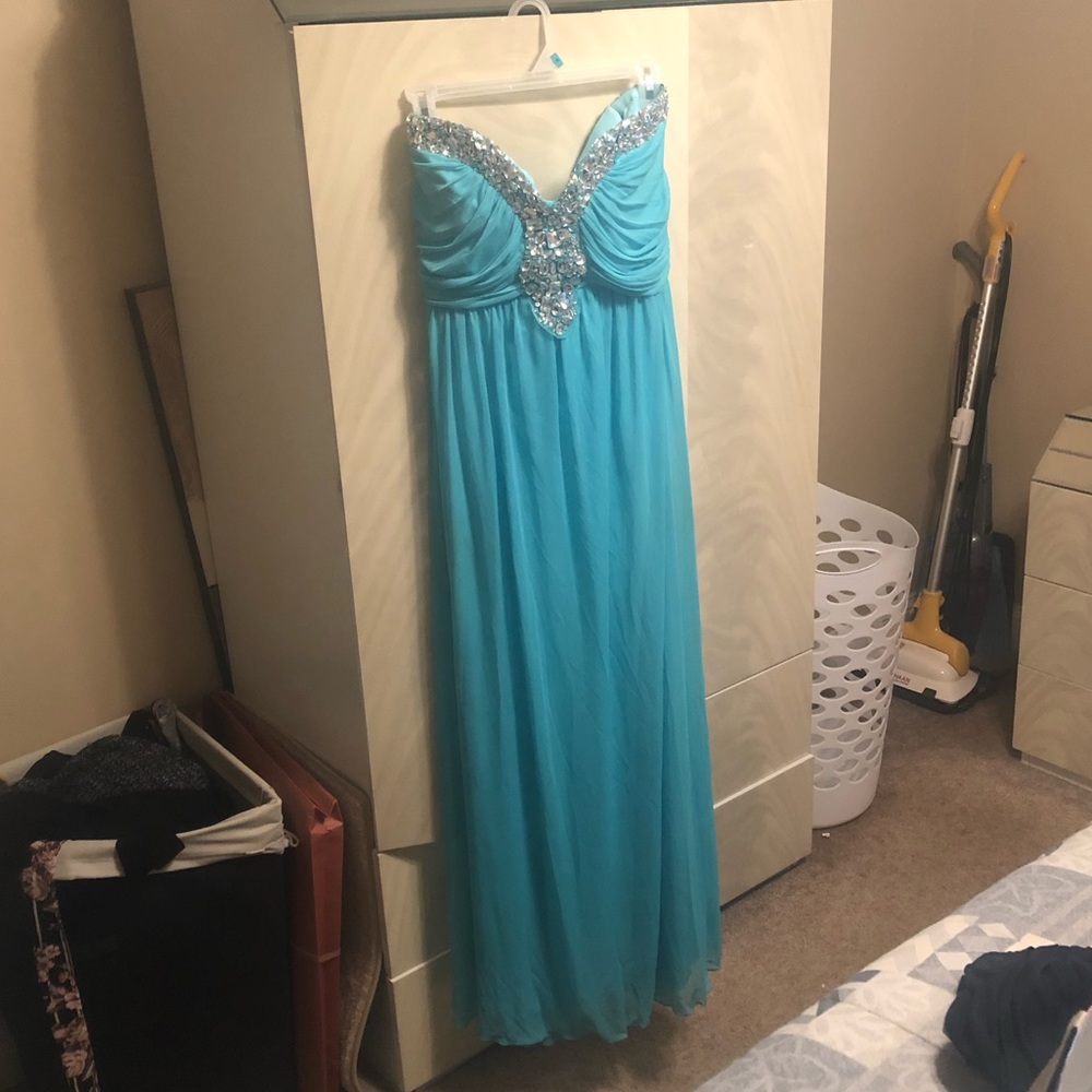 Size 19 full length prom gown